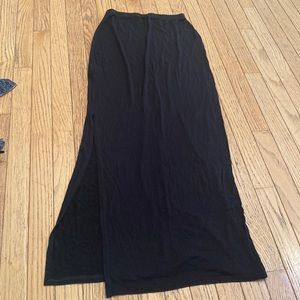 Missguided black maxi skirt size Medium